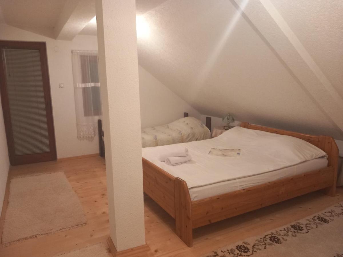 Apartment Little Village Plav Buitenkant foto