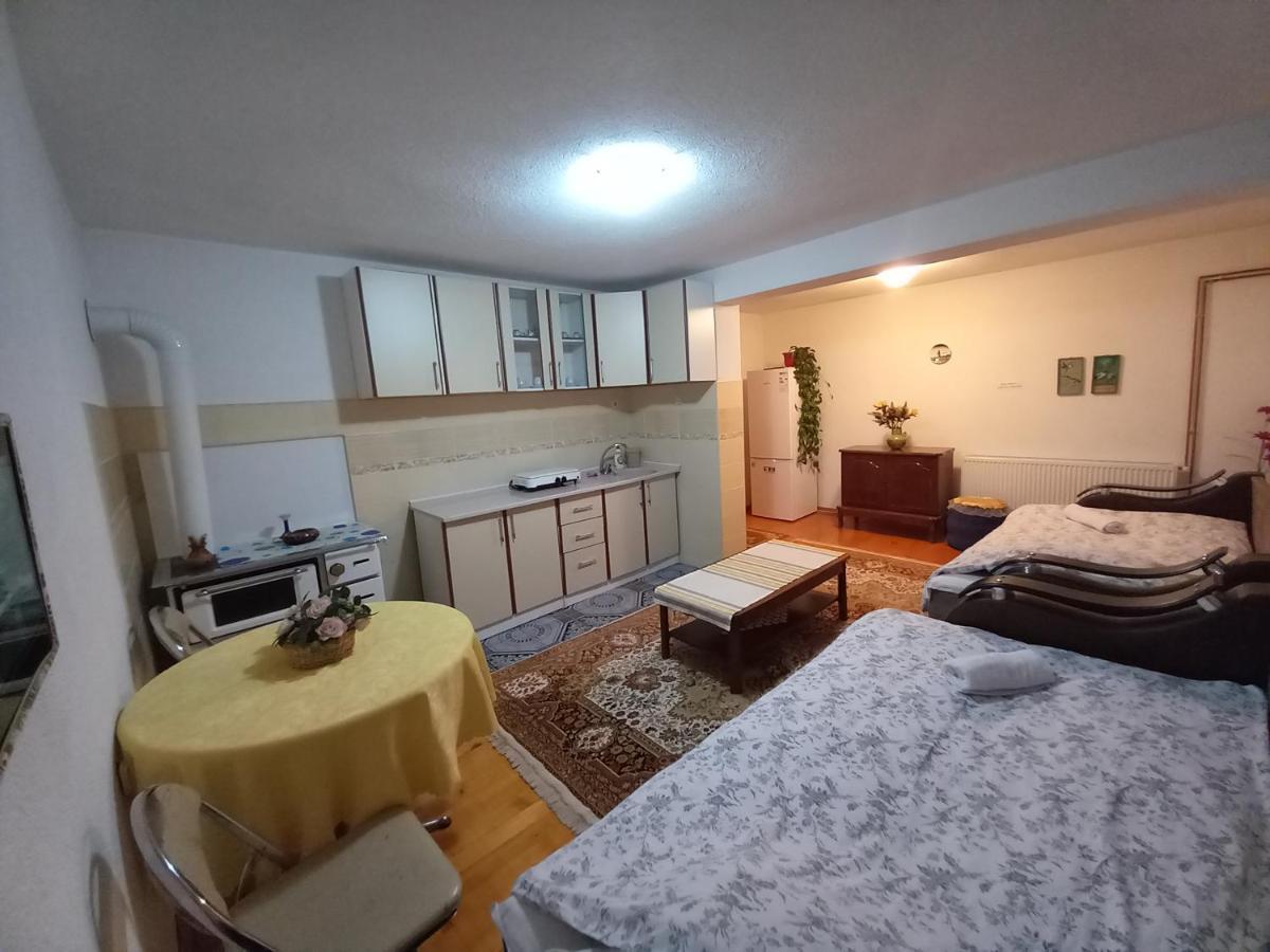 Apartment Little Village Plav Buitenkant foto
