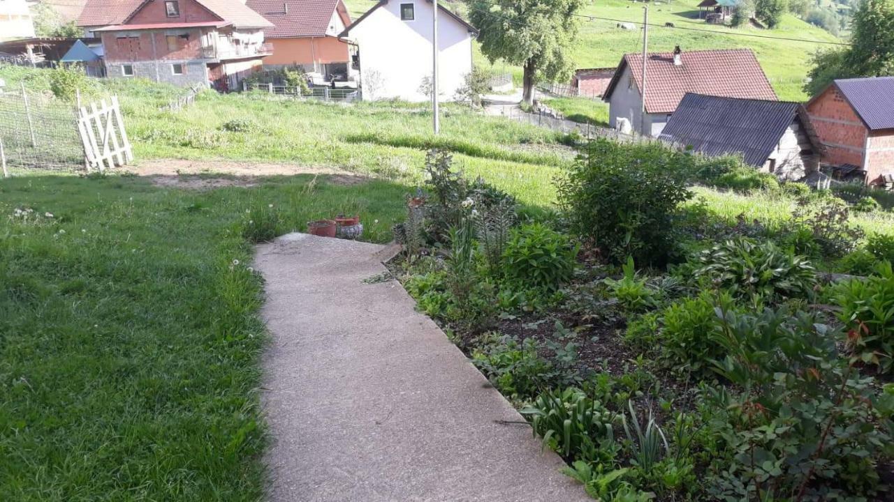 Apartment Little Village Plav Buitenkant foto